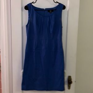 Blue dress